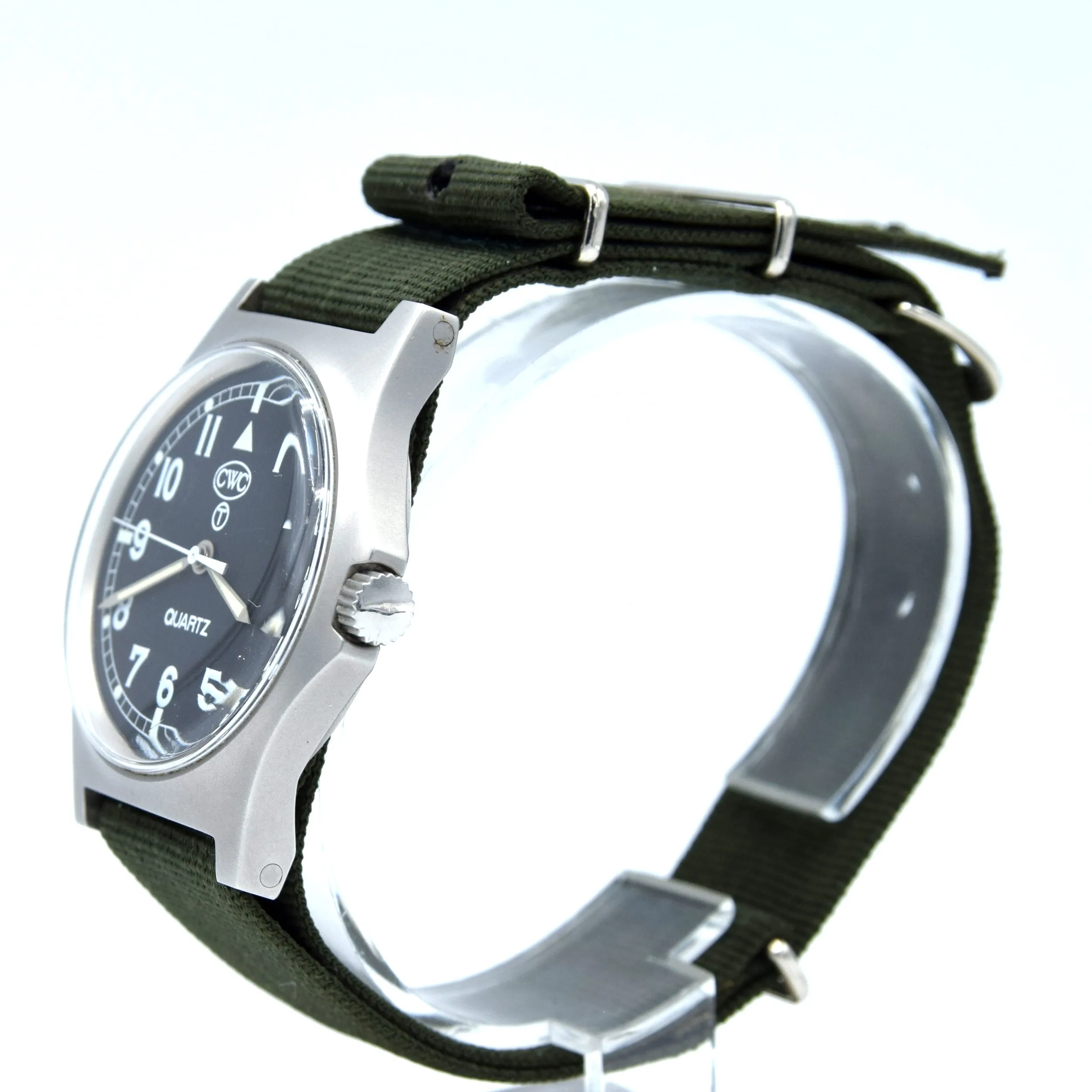 1989 CWC 0552/6645-99 5415317 Unused British Royal Navy Issue Quartz Wristwatch with Hacking Seconds