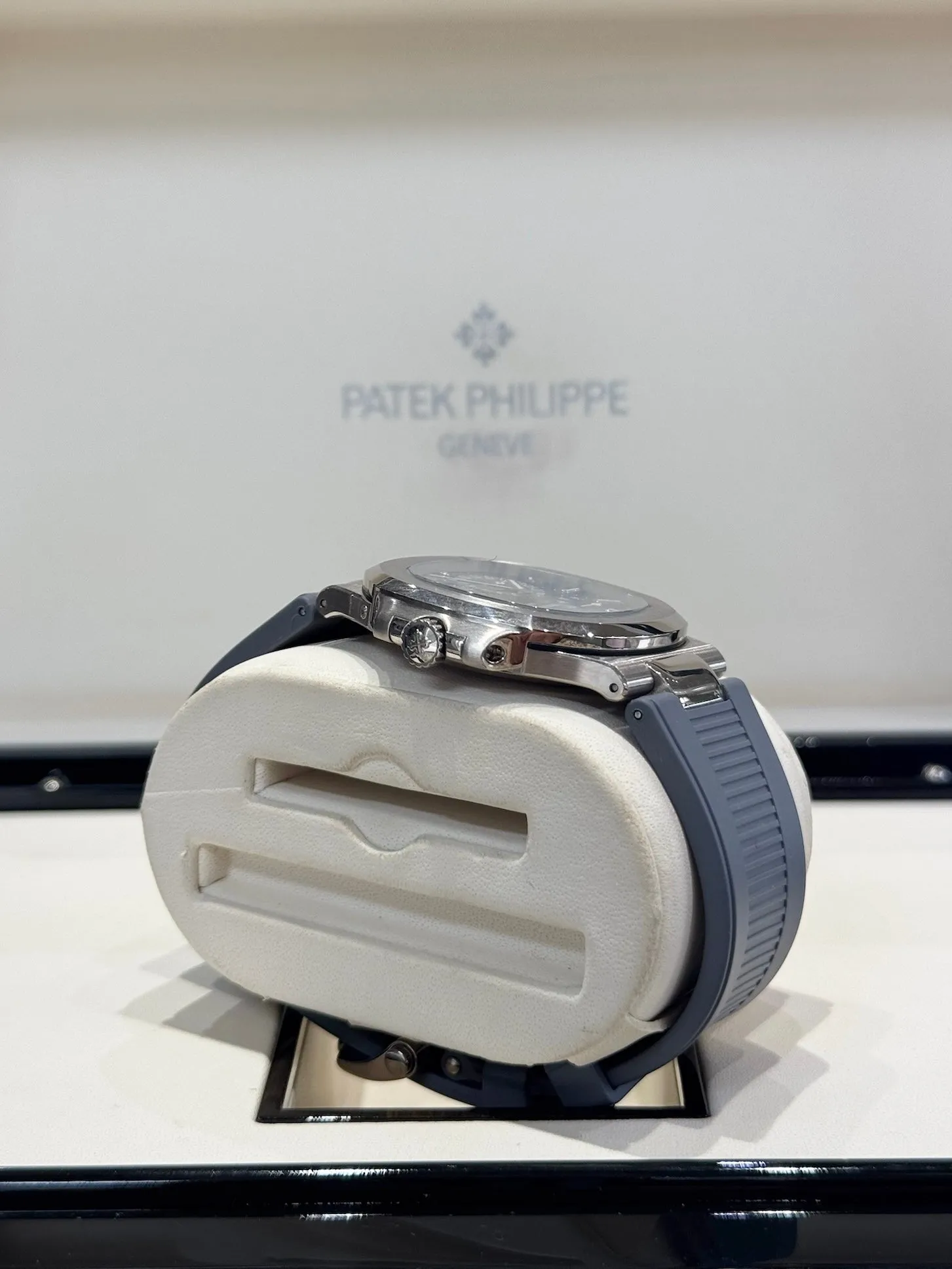 2017 Patek Philippe Nautilus 5712G