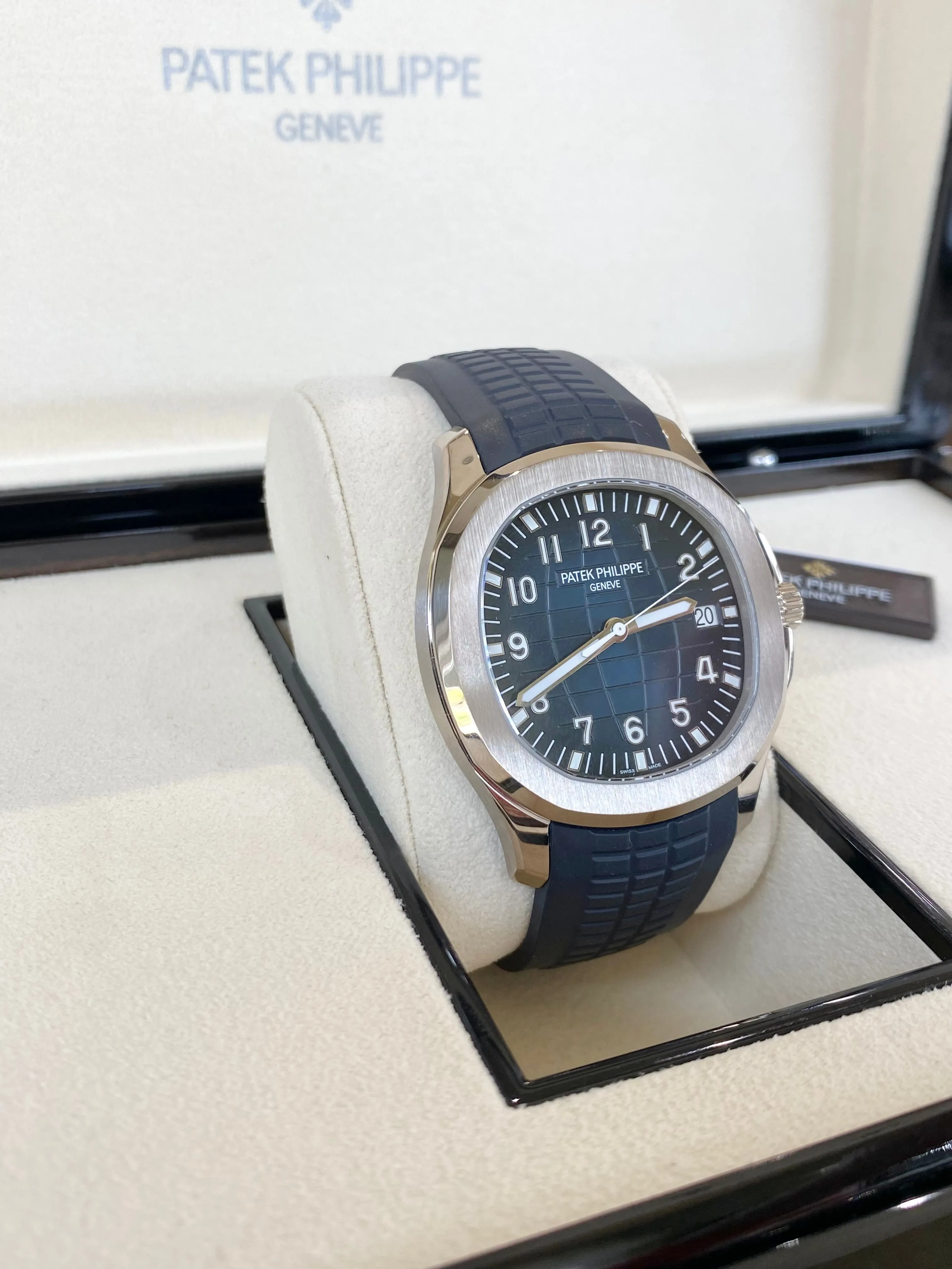 2021 Patek Philippe Aquanaut Self-Winding 5168G