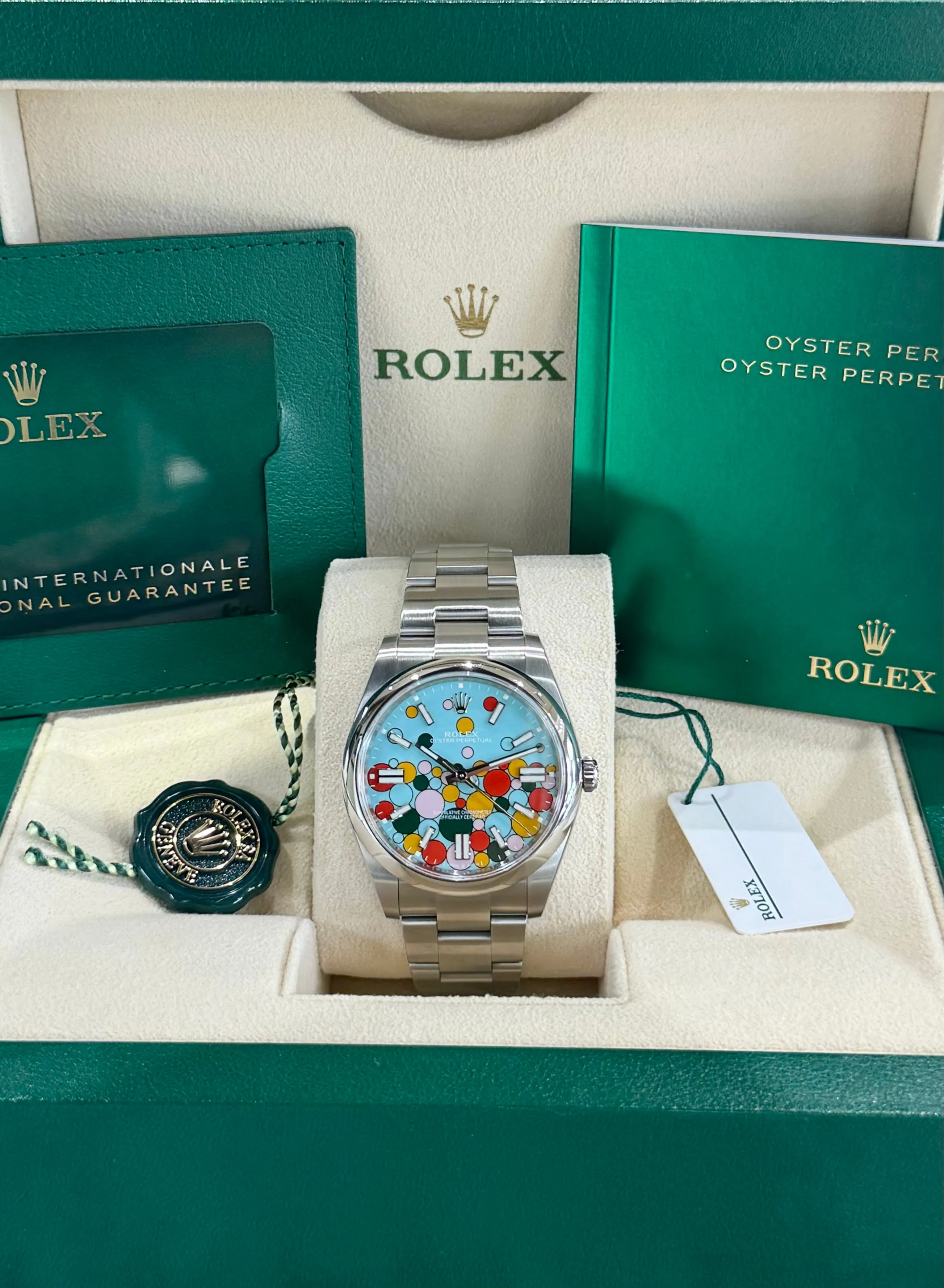 2023 Rolex Oyster Perpetual 41 124300