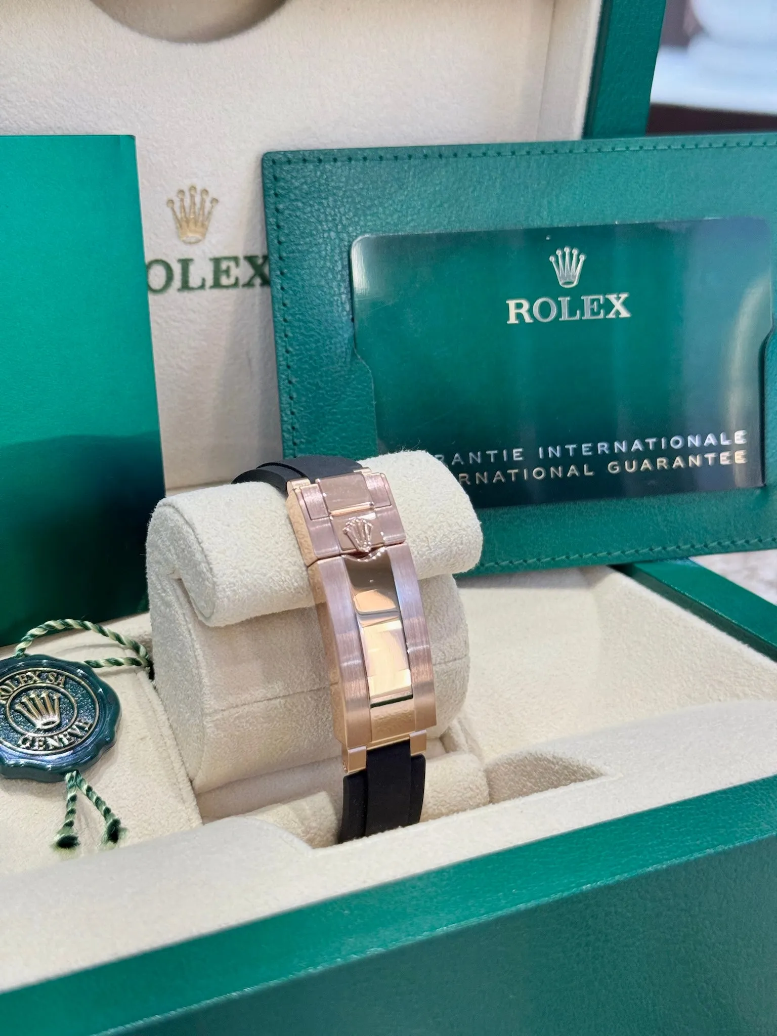 2024 Rolex Yacht-Master 37 268655