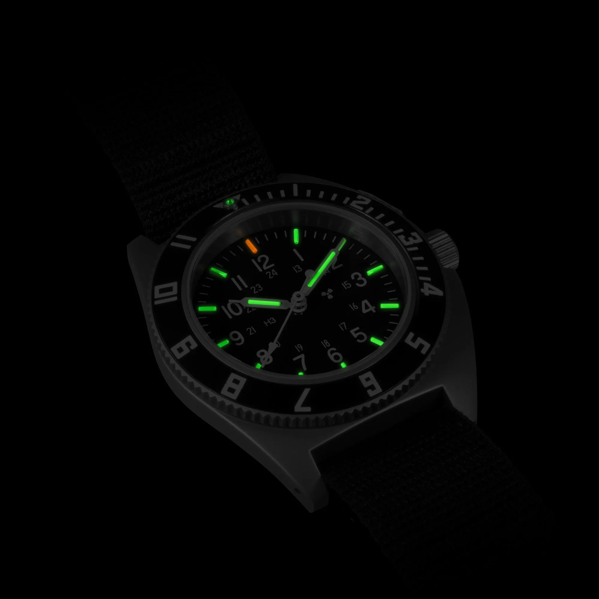 41mm Steel Navigator (SSNAV) on Ballistic Nylon