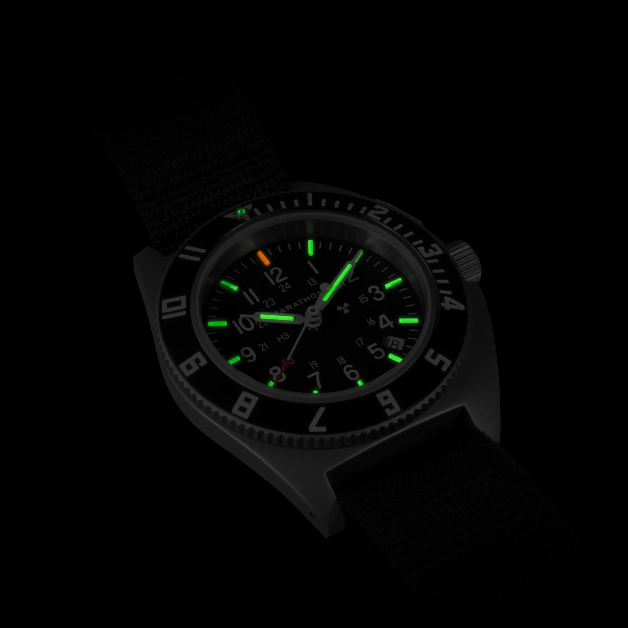41mm Steel Navigator w/ Date (SSNAV-D) on Ballistic Nylon
