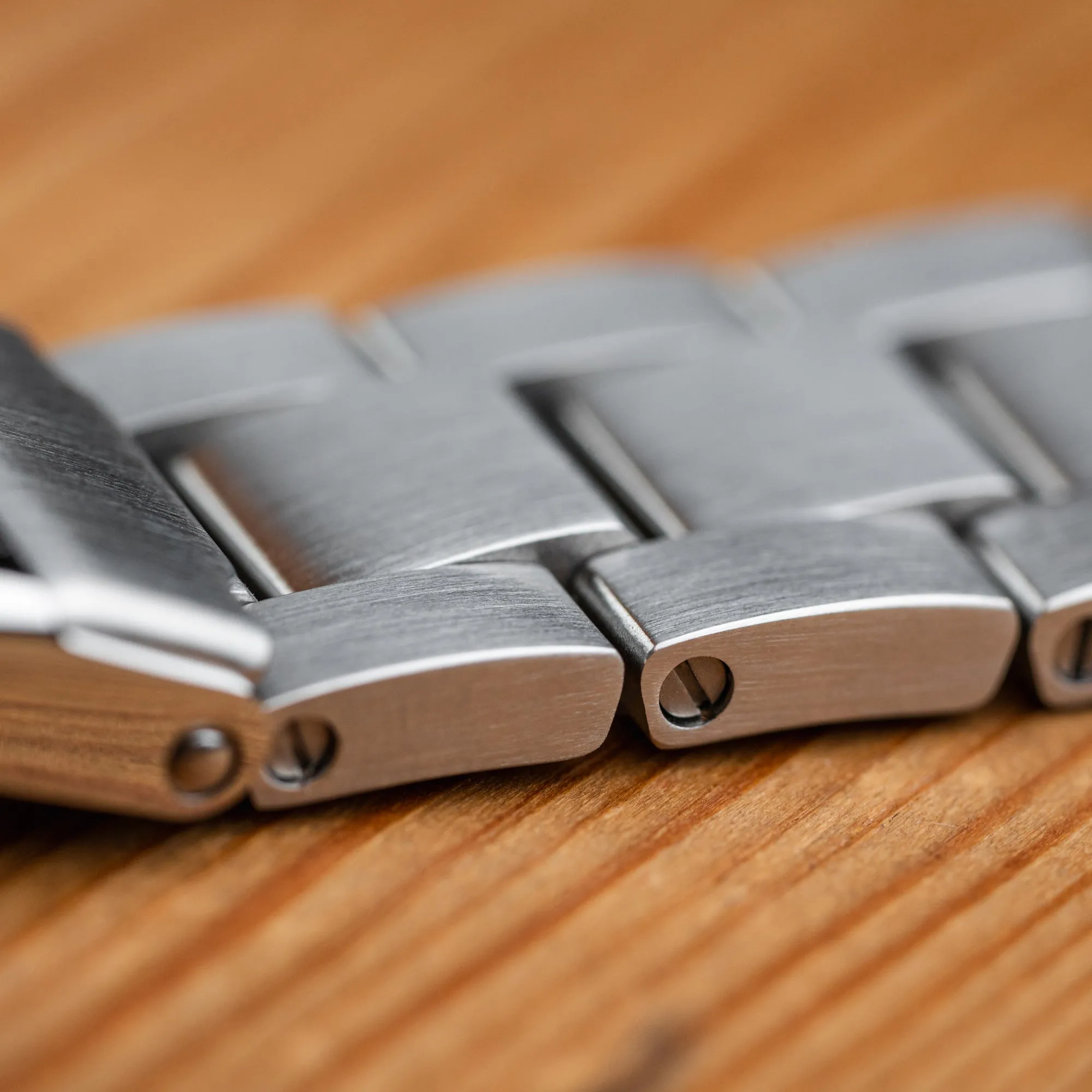 46mm Jumbo Diver's Quartz (JSAR) with Stainless Steel Bracelet