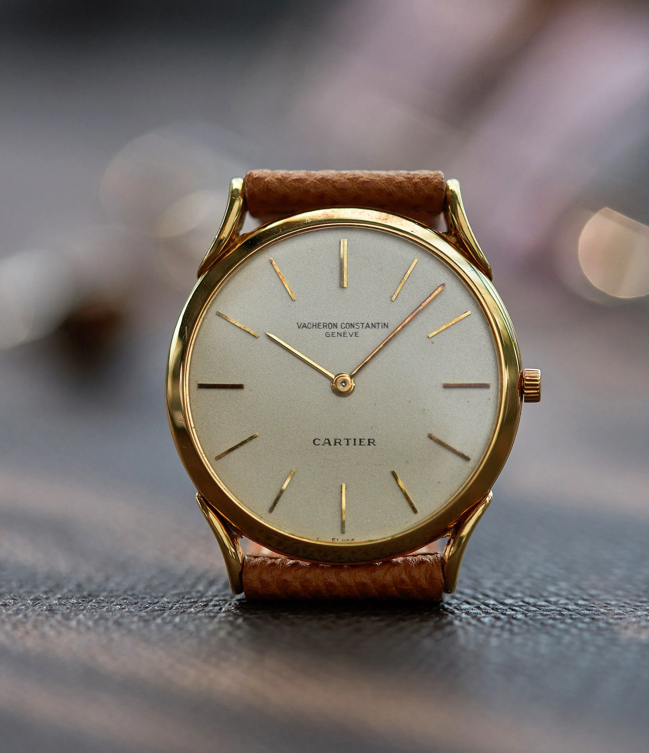 6194 | Signed by Cartier | Yellow Gold