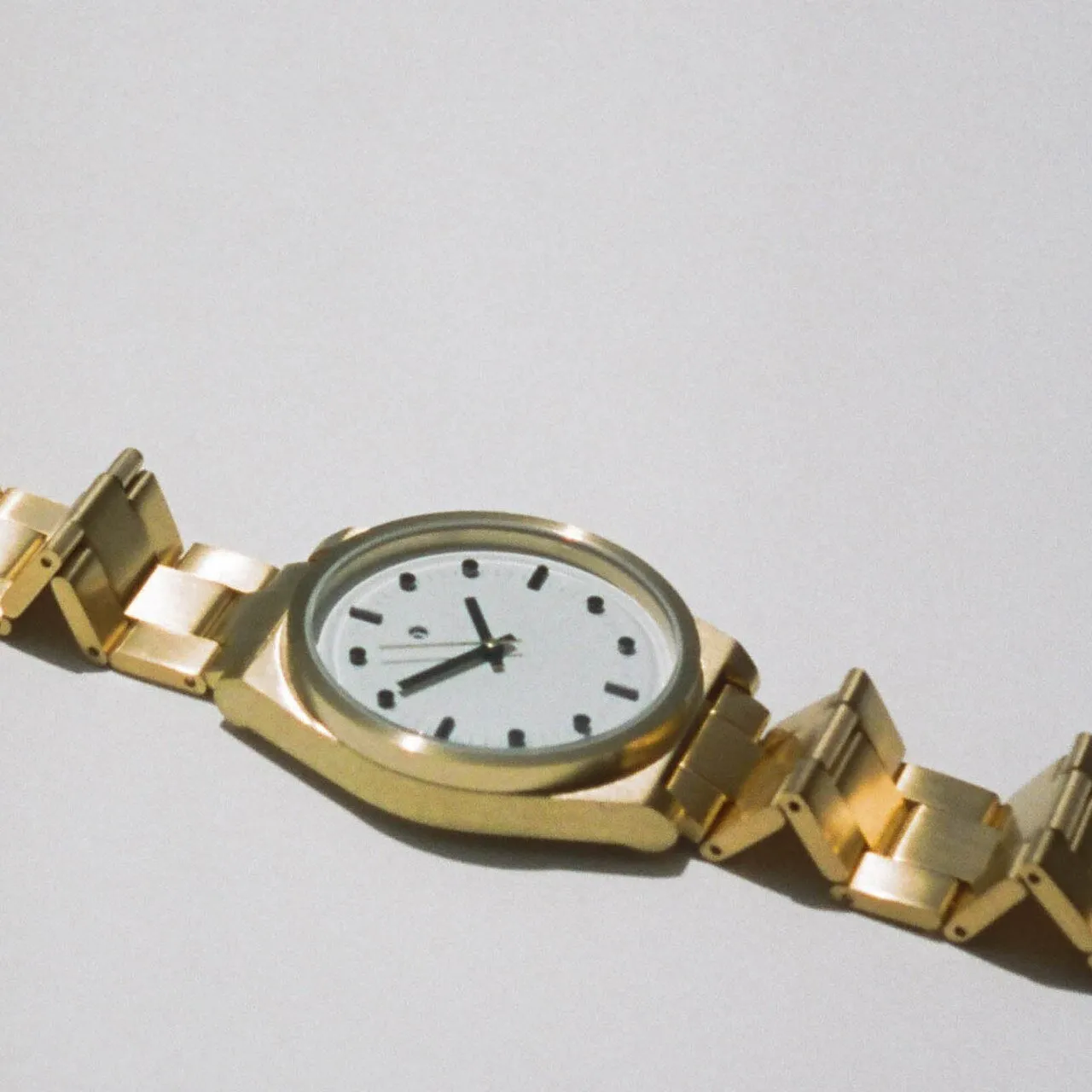 AARK Logo Gold