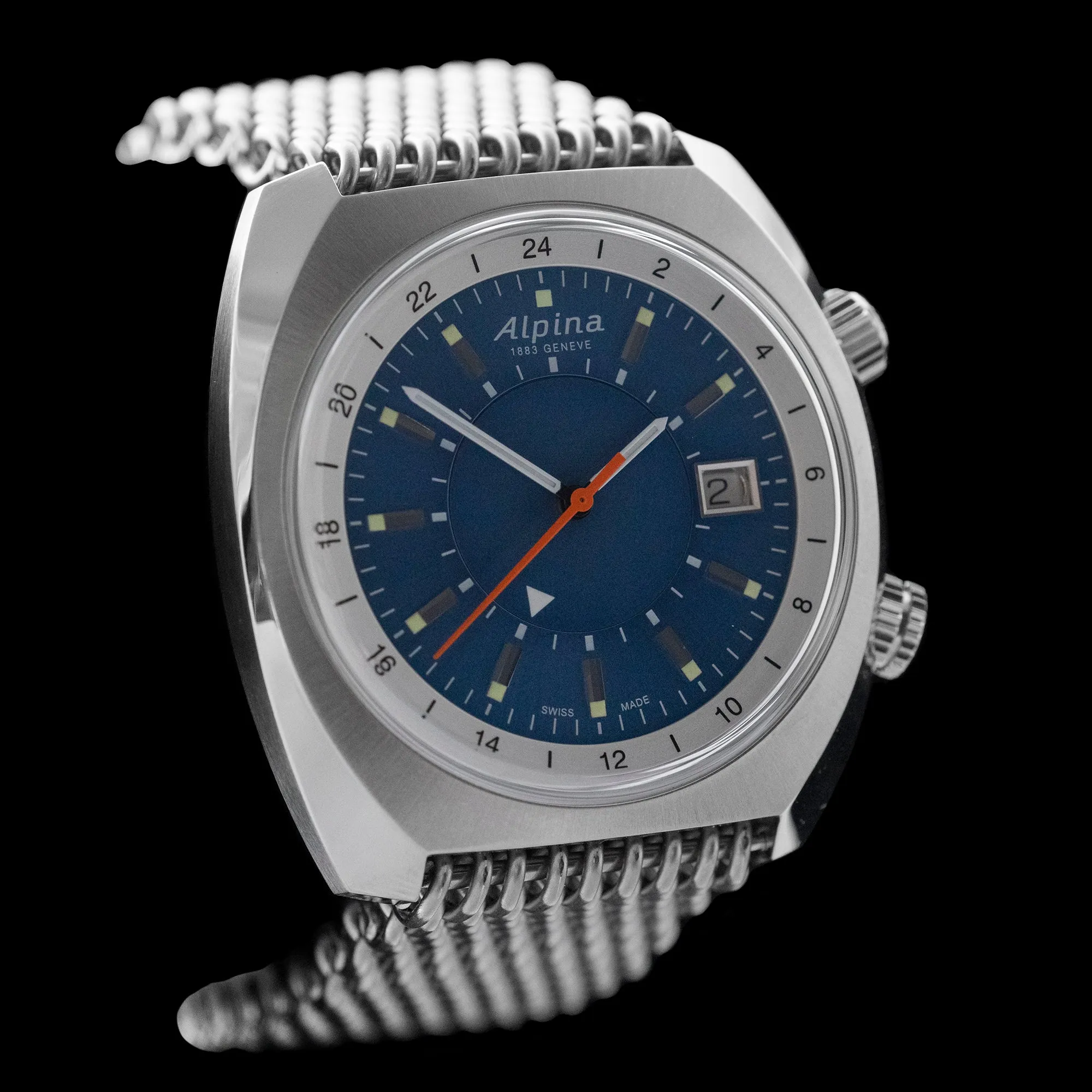 Alpina - 2021 Startimer Heritage GMT Blue