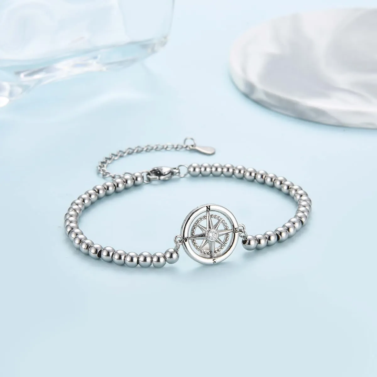 Graduation Gifts for Her, Class of 2025 High School 5th 6th 8th Grade College Masters Degree Graduation Compass Bracelet Jewlry Gifts for Girls Women