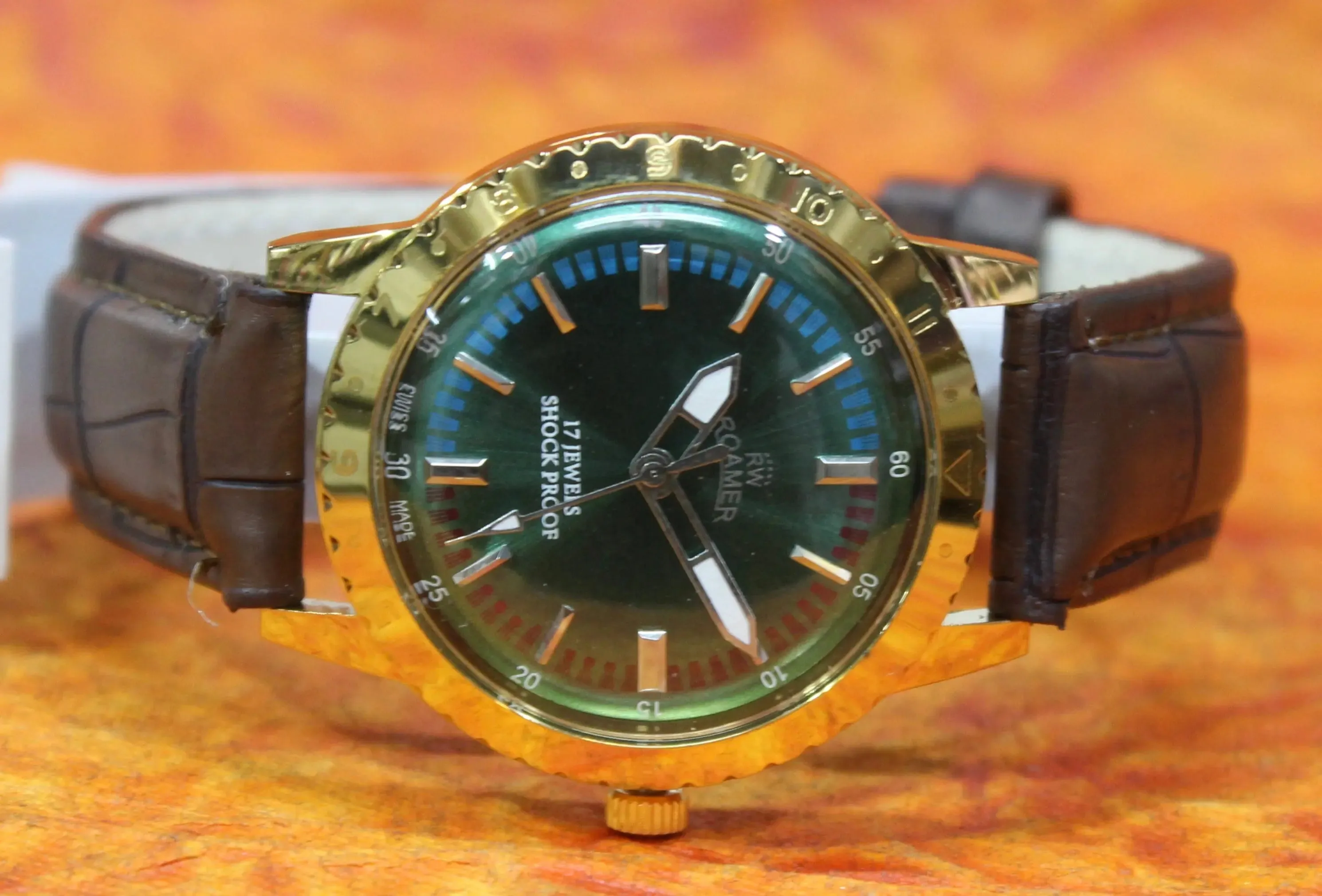 Hand Winding Swiss Made Wristwatch Roamer Vintage 17 Jewels FHF ST96 Movement
