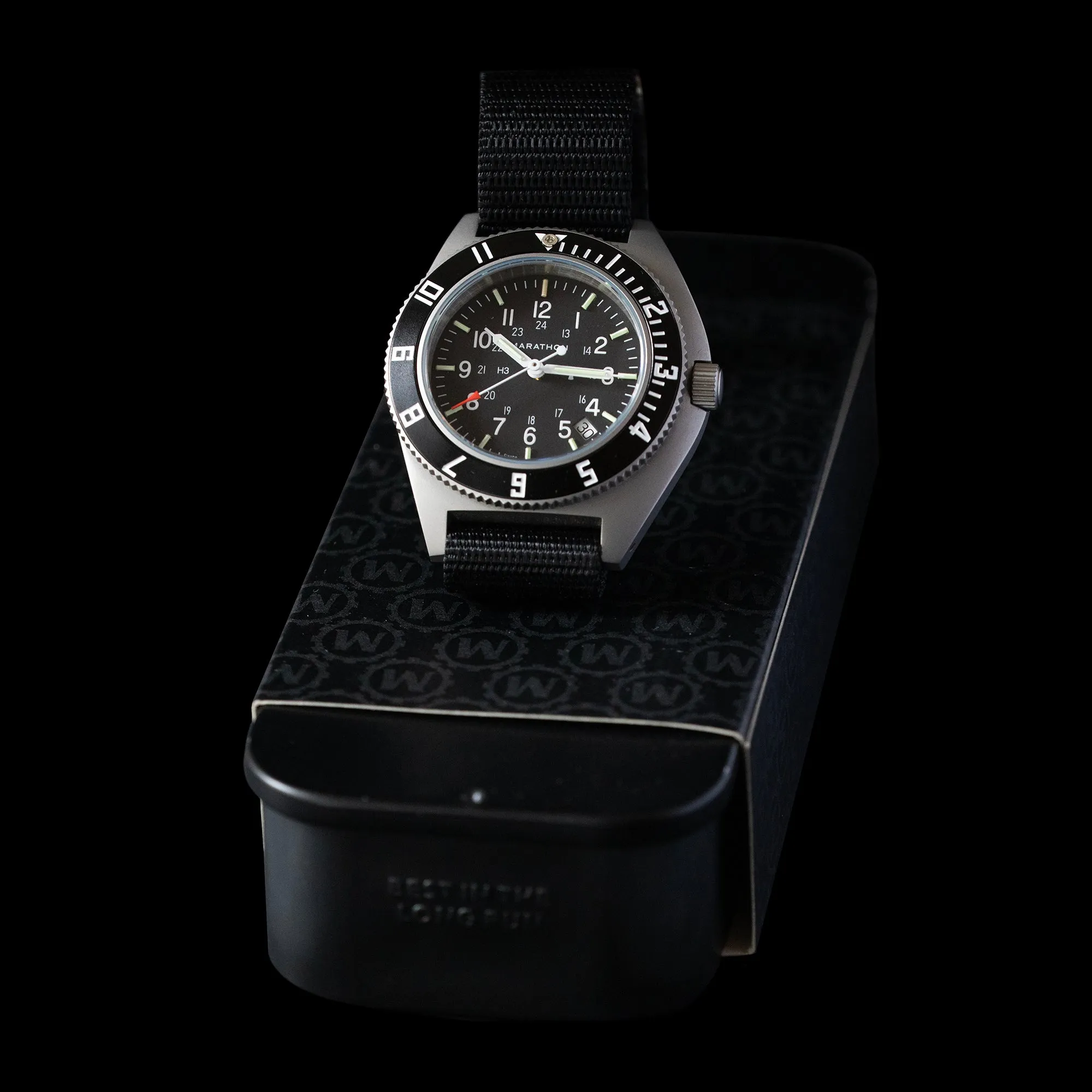 Marathon - 41mm Steel Navigator Quartz With Date WW194013SS-0103