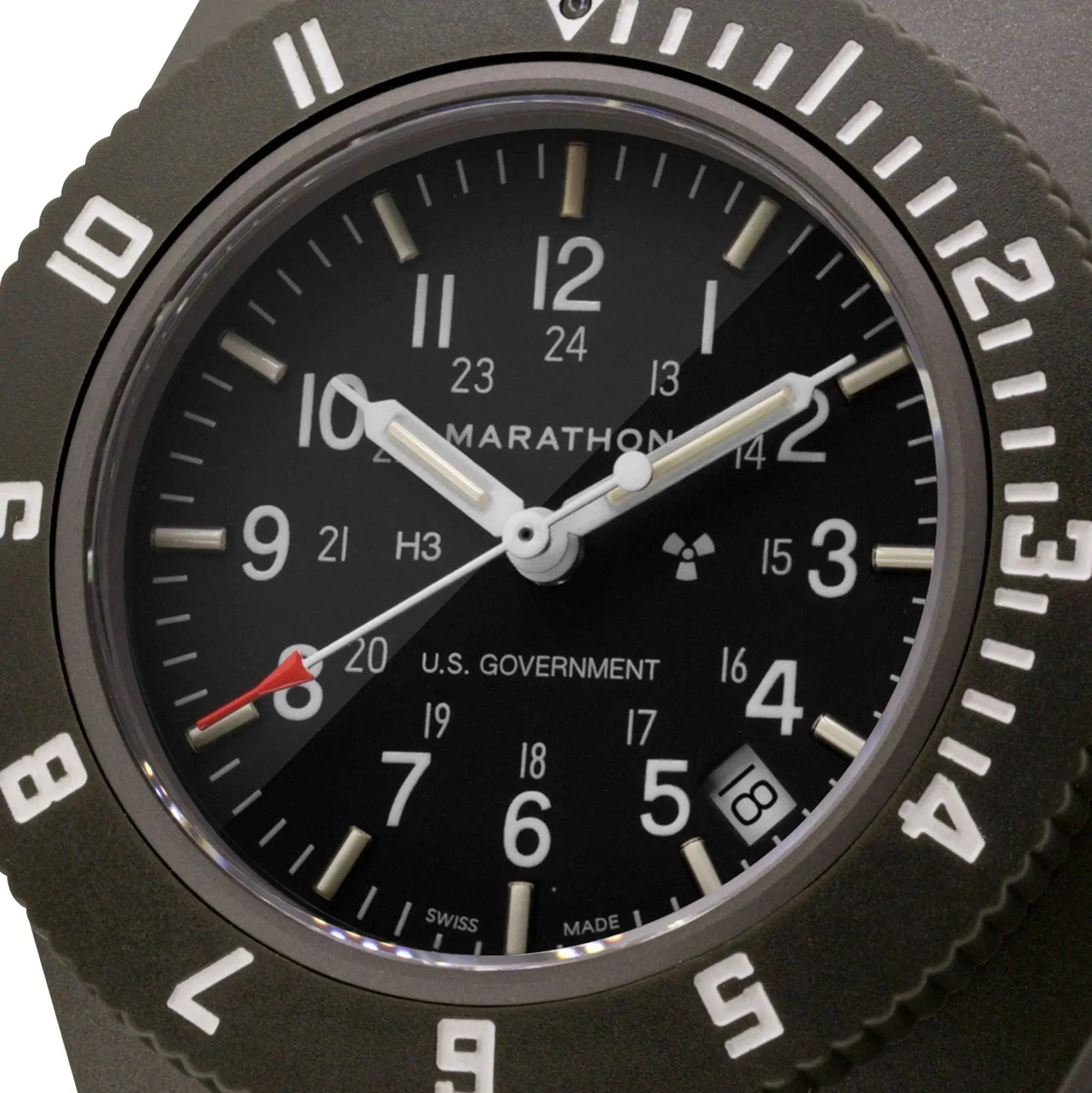 Marathon Pilot's Navigator with Date - 41mm US Government Markings Sage Green WW194013-S-SG-B