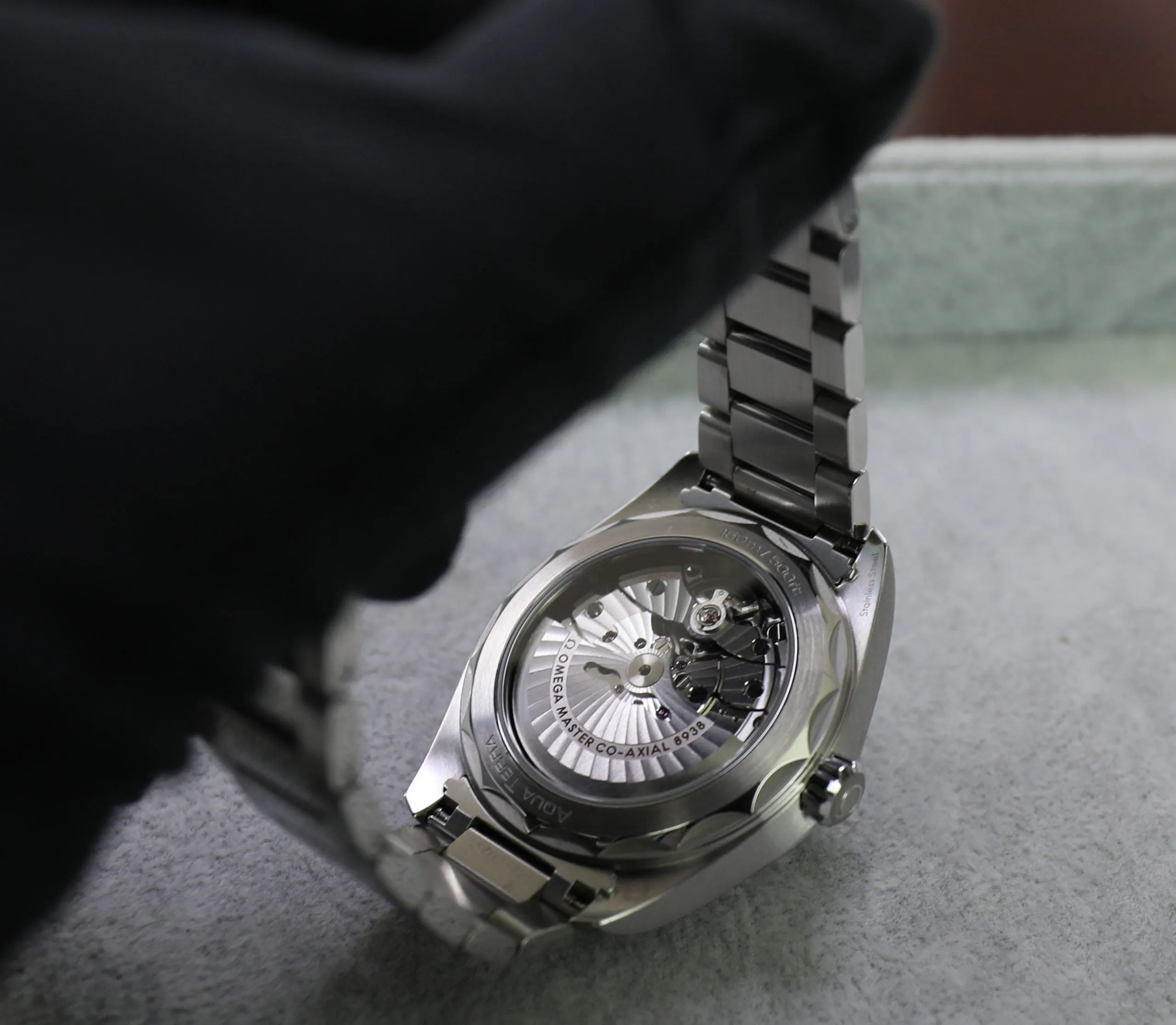 Omega Seamaster Aqua Terra GMT World Timer – 43mm