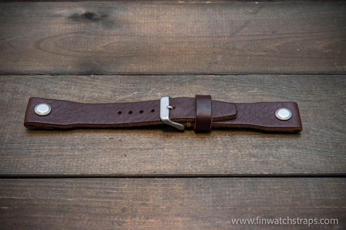 Open-ended leather watch strap with Chicago screws. Pilot style. Handmade in Finland.