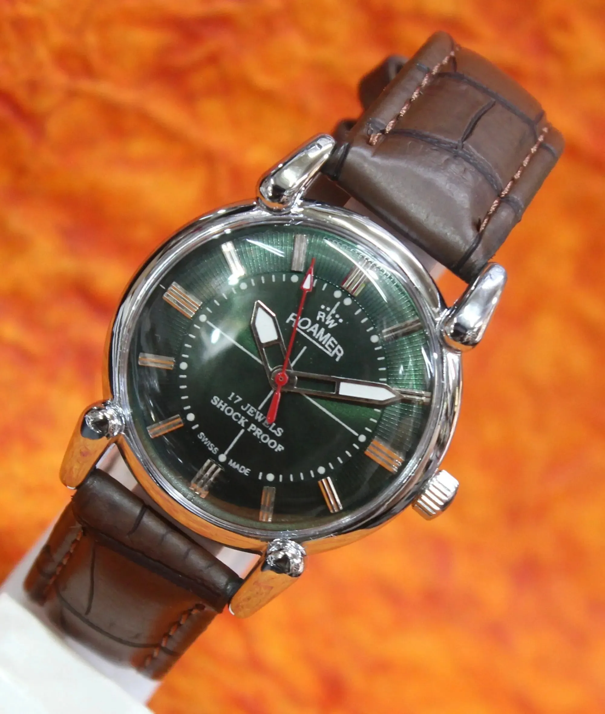 Roamer Vintage Wristwatch 17 Jewels FHF ST96 Mechanical Hand Winding Swiss Made Mechanism